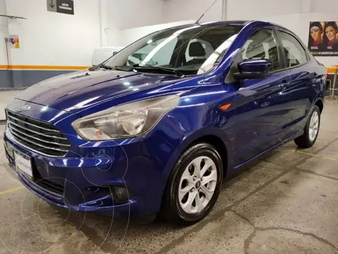 foto Ford Figo Sedán Titanium usado (2016) color Azul precio $193,000