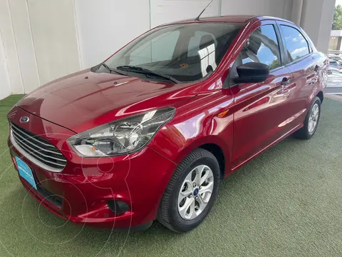 Ford Figo Sedan Energy usado (2018) color Rojo financiado en mensualidades(enganche $38,000 mensualidades desde $4,033)