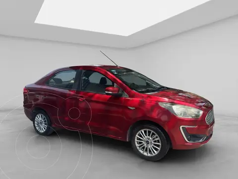 Ford Figo Sedan Titanium Aut usado (2020) color Rojo precio $185,000