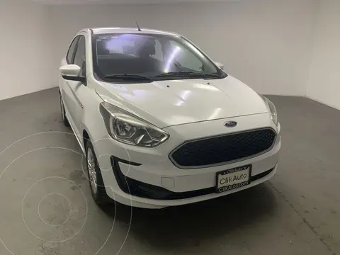 Ford Figo Sedan Impulse usado (2020) color Blanco financiado en mensualidades(enganche $32,000 mensualidades desde $5,000)