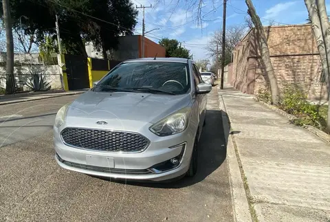 Ford Figo Sedan Titanium Aut usado (2020) color Gris financiado en mensualidades(enganche $36,000 mensualidades desde $4,000)