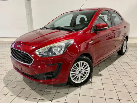 Ford Figo Sedan Energy usado (2019) color Rojo Rubi precio $246,000