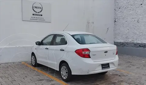 foto Ford Figo Sedán Impulse A/A usado (2018) color Blanco precio $199,900