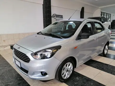 Ford Figo Sedan Titanium Aut usado (2017) color Plata precio $157,000