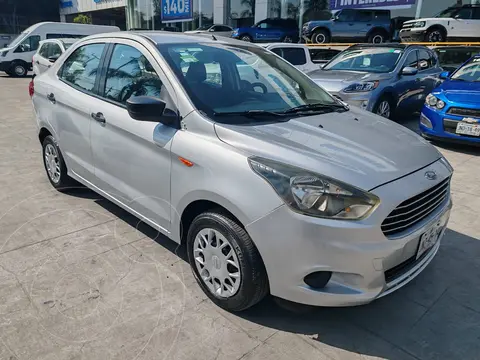 Ford Figo Sedan Impulse usado (2017) color Plata Estelar precio $169,000