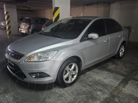 Ford Focus Exe Trend 1.6L usado (2010) color Plata Metalizado precio $10.500.000