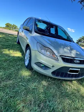 Ford Focus Exe Trend 2.0L usado (2010) color Gris precio u$s10.300