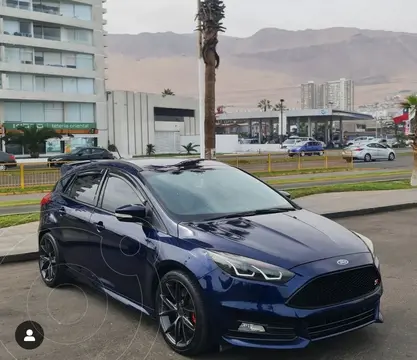 Ford Focus Hatchback SE 2.0L usado (2016) color Azul Metalizado precio $8.000.000