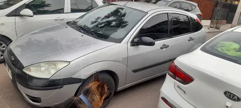 Ford Focus Hatchback CLX 1.6L usado (2010) color Gris precio $3.500.000