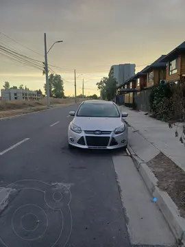 Ford Focus Hatchback Titanium AT 2.0L usado (2014) color Gris Plata  precio $5.800.000