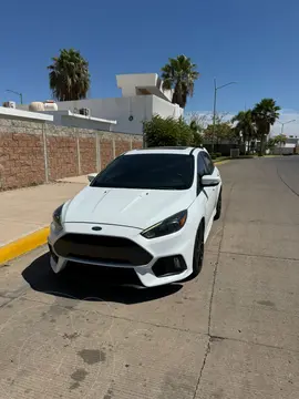 Ford Focus RS 2.3L usado (2016) color Blanco Nieve precio $450,000