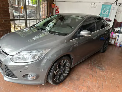 Ford Focus Sedan 2.0L Titanium usado (2014) color Gris Zinc precio $4.900.000