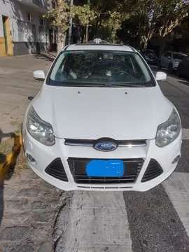 Ford Focus Sedan 2.0L Titanium Aut usado (2014) color Blanco precio u$s9.200