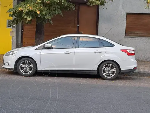 Ford Focus Sedan 2.0L SE usado (2014) color Blanco precio $9.200.000