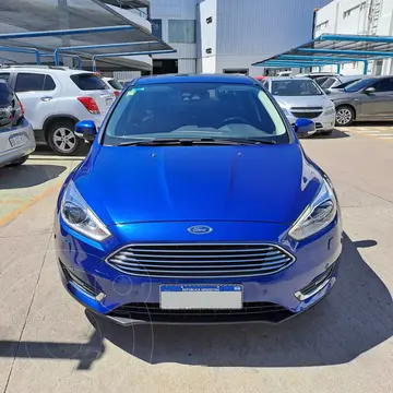 Ford Focus Sedan 2.0L Titanium Aut usado (2017) color Azul precio $4.990.000