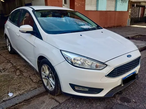 Ford Focus Sedan 1.6L S usado (2018) color Blanco precio $18.500.000