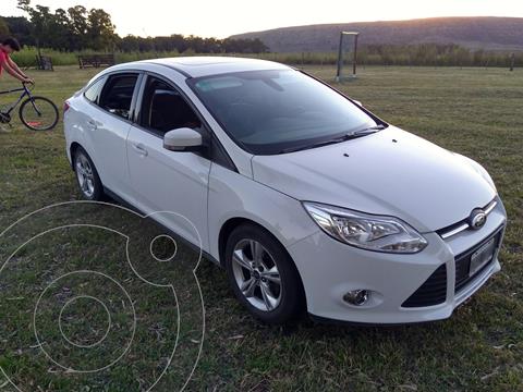 Ford Focus Sedan 2.0L SE Plus usado (2014) color Blanco Oxford precio $1.200.000
