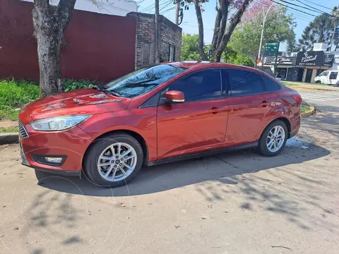 Ford Focus Sedan 1.6L S usado (2017) color Rojo Bari precio $17.000.000