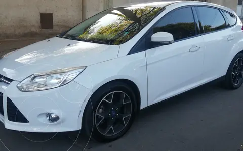 Ford Focus 5P 2.0L SE usado (2015) color Blanco precio $17.000.000
