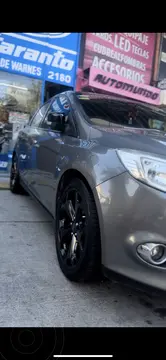 Ford Focus 5P 2.0L SE Plus Aut usado (2015) color Beige precio $13.333.333