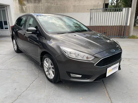 foto Ford Focus S usado (2018) color Gris precio $16.250.000