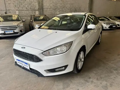 Ford Focus FOCUS L/16 2.0 4 P SE usado (2016) color Blanco precio $17.500.000
