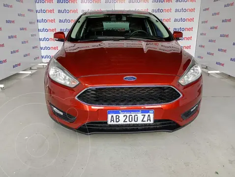 Ford Focus FOCUS L/16 1.6 5 P S usado (2017) color Naranja precio $19.500.000