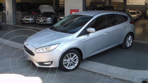 foto Ford Focus 5P 1.6L S usado (2017) color Plata Metalizado precio $2.599.900