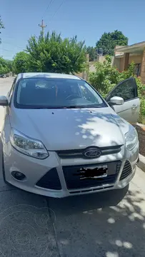 Ford Focus 5P 1.6L S usado (2014) color Gris precio $16.000.000