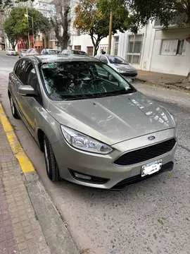 Ford Focus 5P 1.6L S usado (2016) color Perla Ocre precio u$s13.500