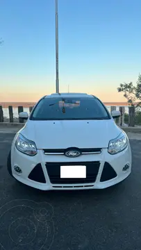 Ford Focus 5P 2.0L SE Plus usado (2015) color Blanco precio $18.000.000
