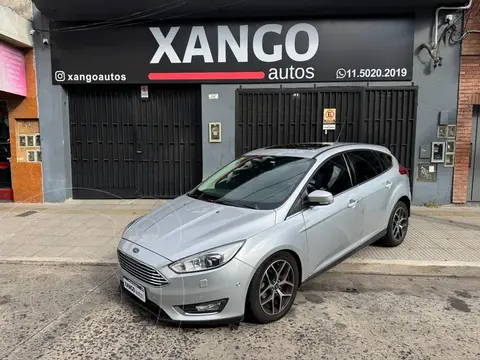 Ford Focus FOCUS L/16 2.0 5 P TITANIUM usado (2016) color Gris precio $20.000.000