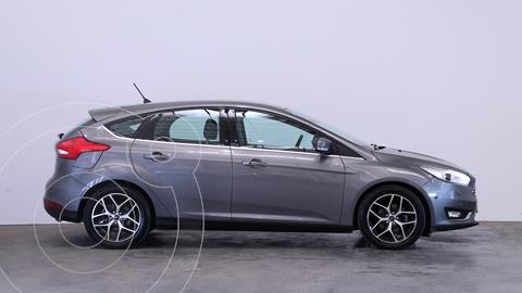 foto Ford Focus 5P 2.0L Titanium Aut usado (2018) color Gris Tectónico precio $2.300.000