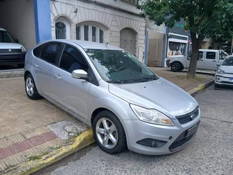 Ford Focus 5P 2.0L Trend usado (2013) color Plata precio $10.990.000