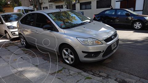 Ford Focus 5P 1.6L Trend usado (2013) color Gris precio $835.000
