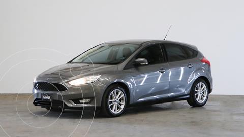 foto Ford Focus 5P 2.0L SE usado (2016) color Gris Mercurio precio $1.610.000