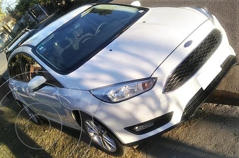 foto Ford Focus 5P 1.6L S usado (2015) color Blanco precio $1.550.000