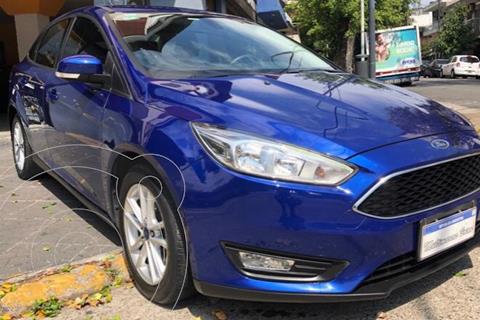 foto Ford Focus 5P 2.0L SE usado (2017) color Azul precio $1.800.000