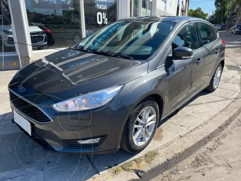 Ford Focus 5P 1.6L S usado (2016) color Gris Mercurio precio $4.400.000