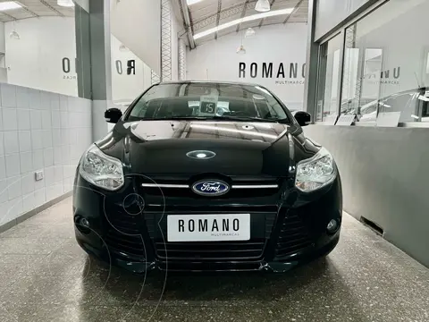 Ford Focus 5P 1.6L S usado (2015) color Negro Perla precio $15.500.000