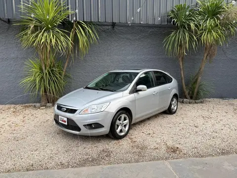 Ford Focus FOCUS L/08 2.0 5 P TREND PLUS usado (2011) color Gris precio $12.600.000