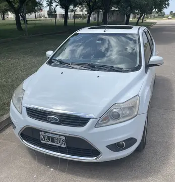 Ford Focus 5P 1.8L Ghia TDCi usado (2011) color Blanco precio $11.500.000