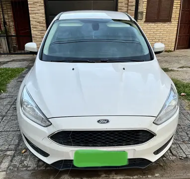 Ford Focus 5P 1.6L S usado (2019) color Blanco precio u$s14.200