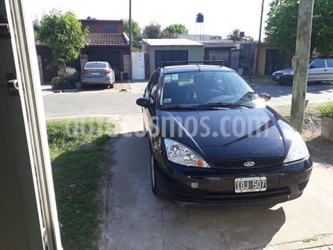 foto Ford Focus 5P 1.6L Ambiente usado (2009) color Negro precio $420.000