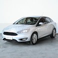 foto Ford Focus 5P 2.0L SE Plus Aut usado (2017) color Gris precio $1.515.000