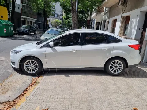 Ford Focus 5P 1.6L S usado (2019) color Blanco precio u$s17.000