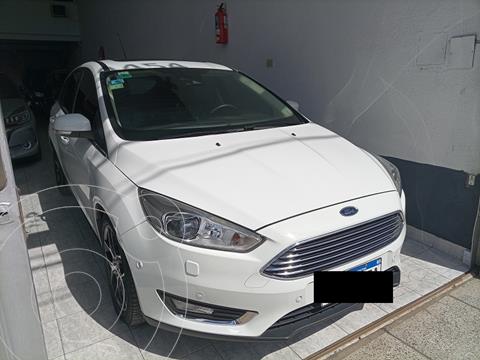 foto Ford Focus L/16 2.0 5 P Titanium usado (2016) precio $2.149.000