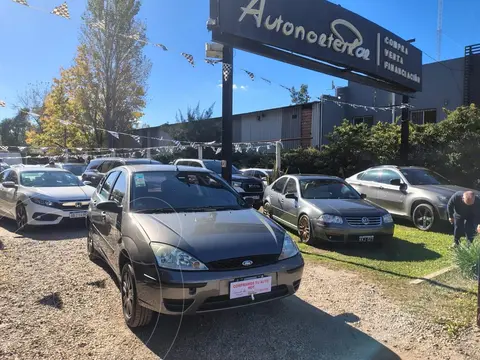 Ford Focus FOCUS 1.6  8V  AMBIENTE 5 P usado (2009) color Gris precio u$s7.500