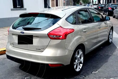 Ford Focus 5P 2.0L SE Plus Aut usado (2017) color Beige precio u$s14.500