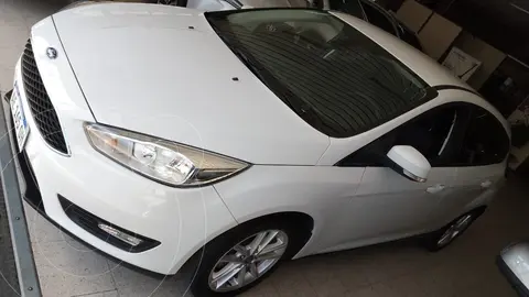 Ford Focus 5P 1.6L S usado (2019) color Blanco Oxford precio $19.000.000